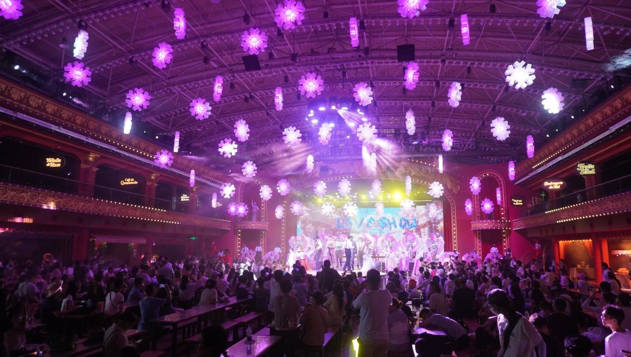 "LOVE SHOW" Stuns at Shenzhen Window of the World: A Genre-Defying Spectacle opera