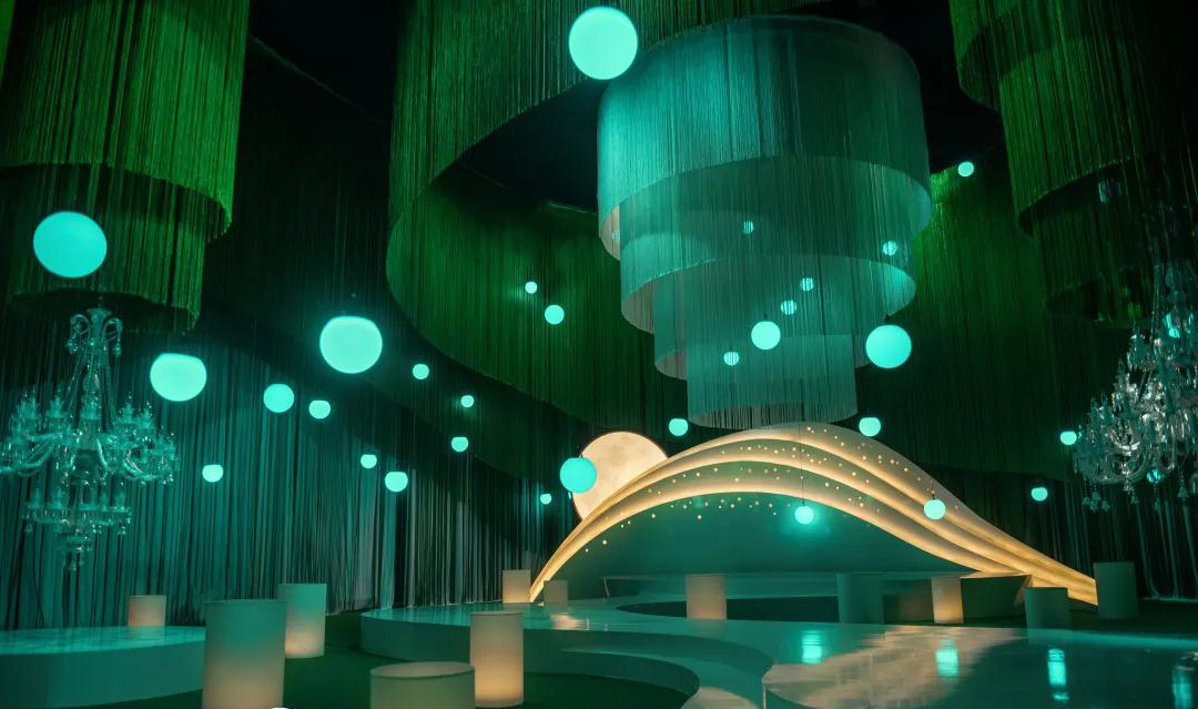 Ginyu dmx winches kinetic ball leads the trend of wedding banquet -20120 Sanya smart "knowing" fantasy wake dreams to find "Tao"