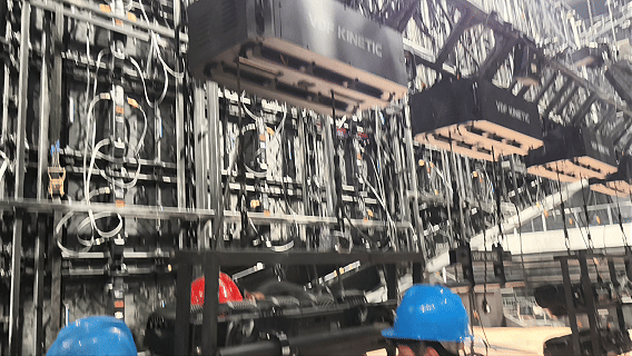 GIF13